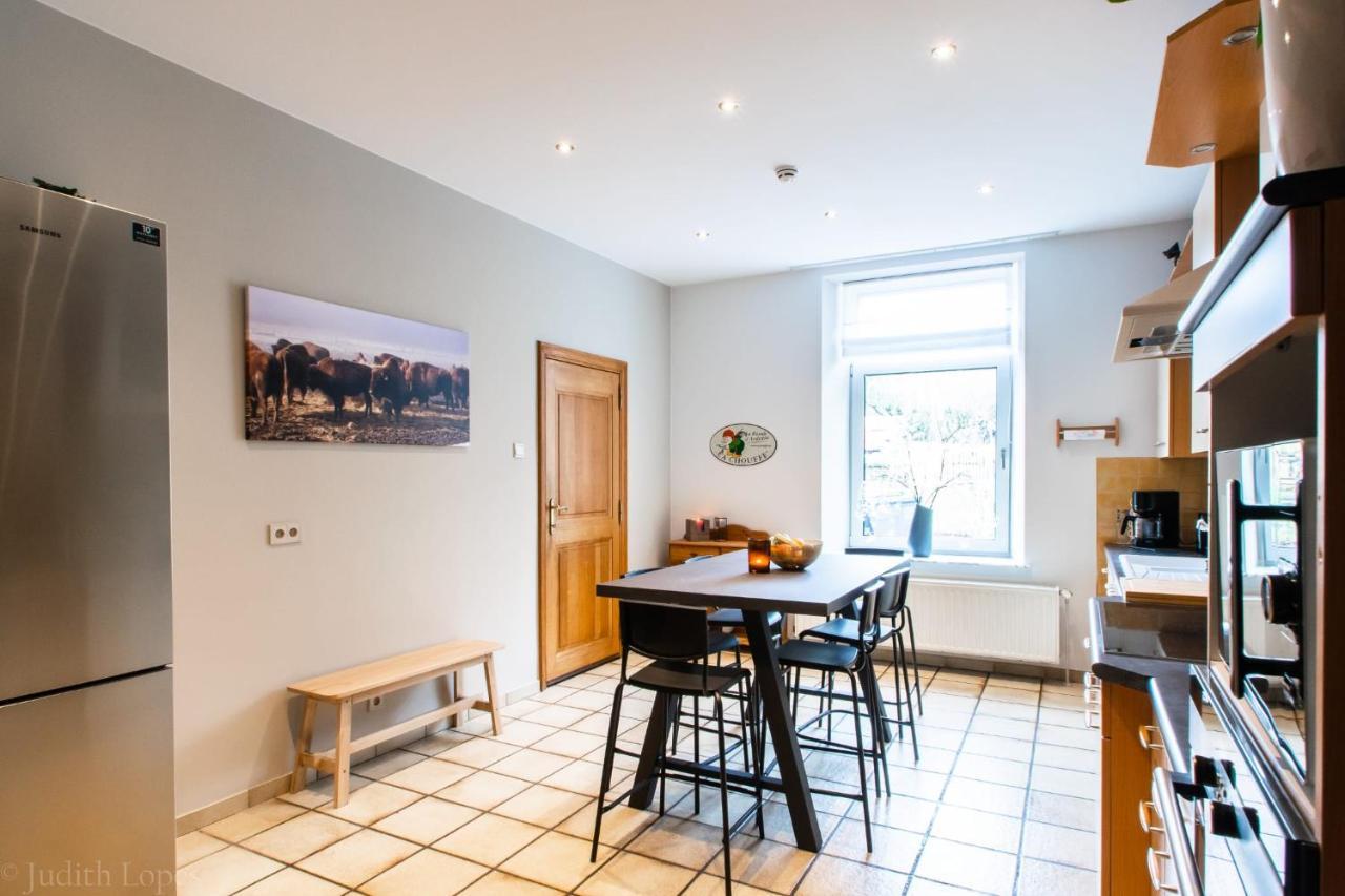 Maison Spacieuse Unifamiliale. Gite La Clochette 巴斯托涅 外观 照片