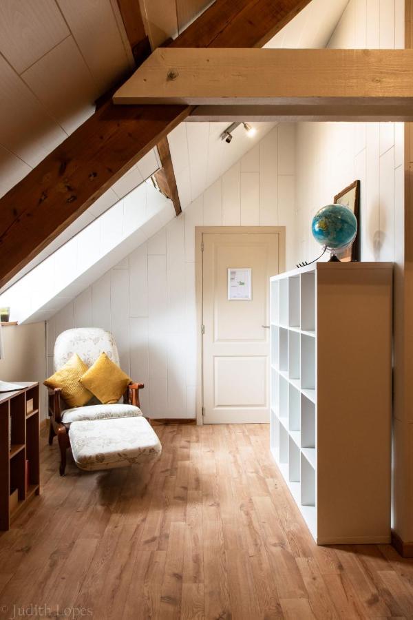 Maison Spacieuse Unifamiliale. Gite La Clochette 巴斯托涅 外观 照片