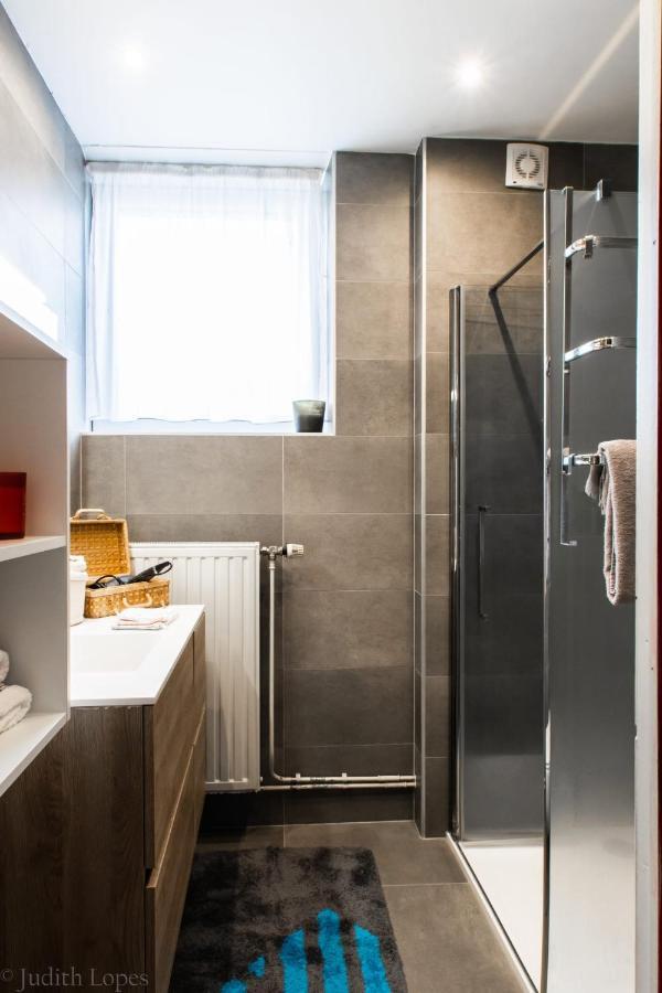 Maison Spacieuse Unifamiliale. Gite La Clochette 巴斯托涅 外观 照片